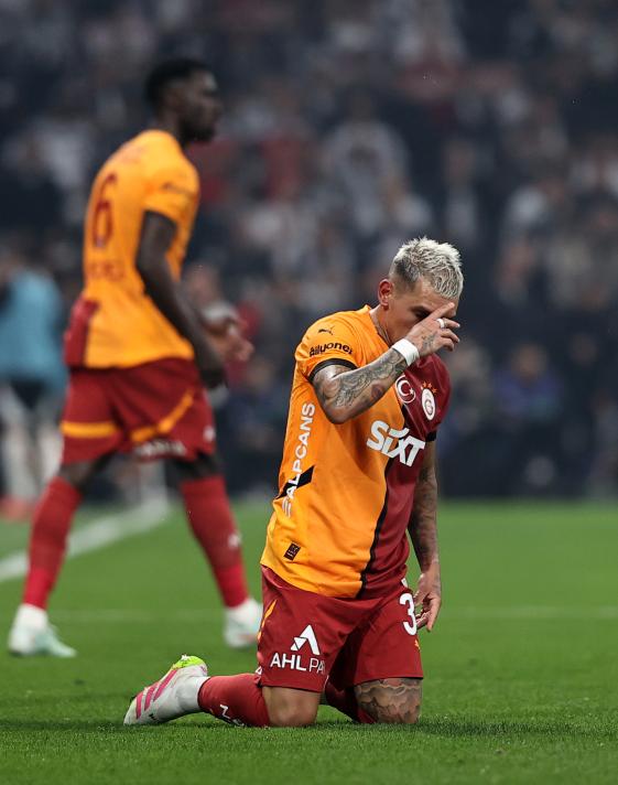 İSTANBUL'DAKİ HAYATI