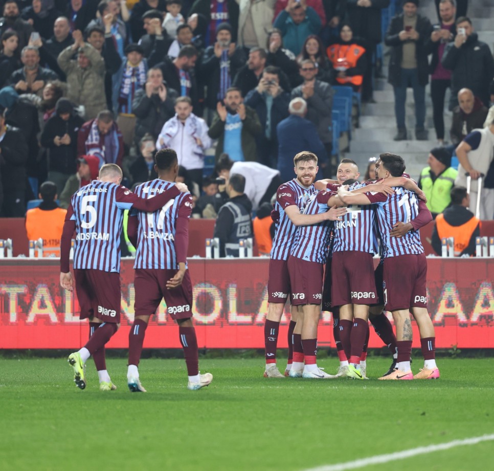 TRABZON'DA F�NAL CO�KUSU