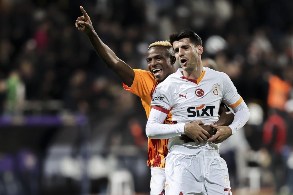 “OSİMHEN FARK YARATIYOR”