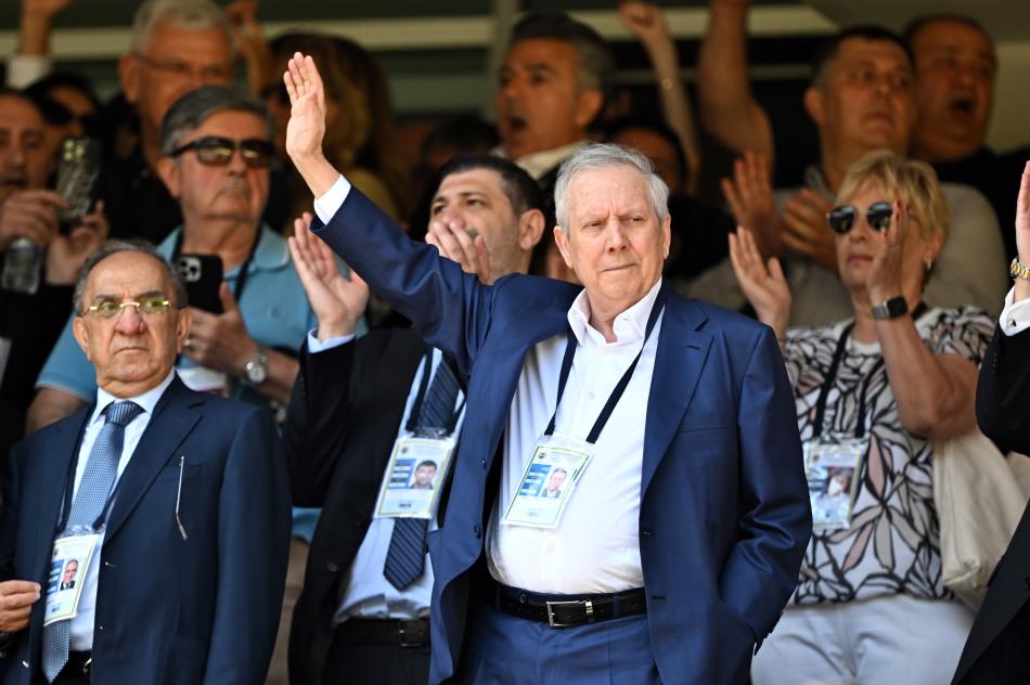 NİHAT ÖZBAĞI NE DEMİŞTİ?