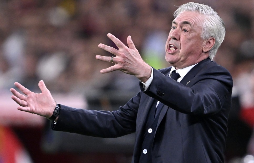 CARLO ANCELOTTI KR�Z�