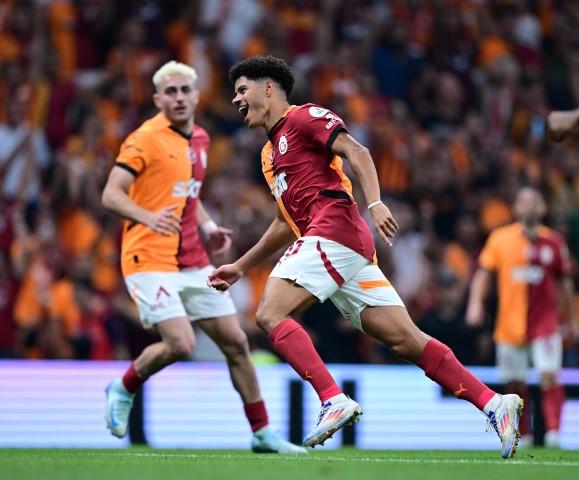 GALATASARAY'DA NET KARAR