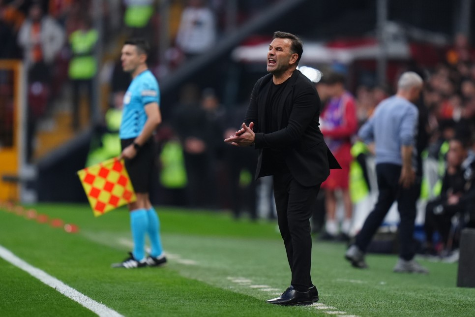 OKAN BURUK'UN A�IKLAMALARI