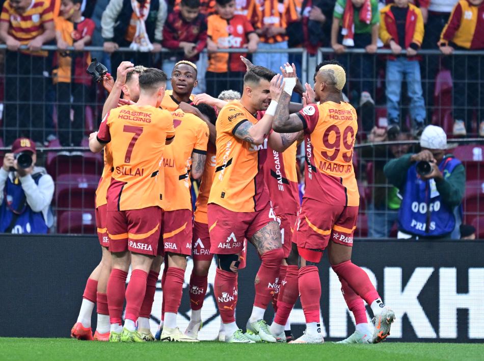 SERGEN YALÇIN YORUMLADI