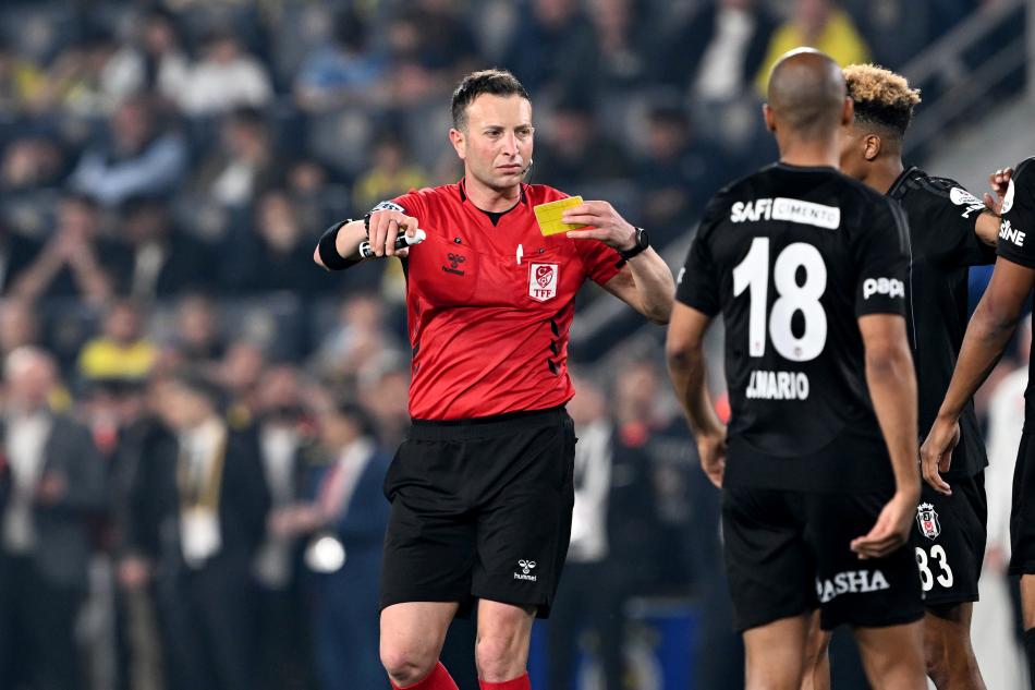 BEIN TRIO'DAN DE�ERLEND�RMELER