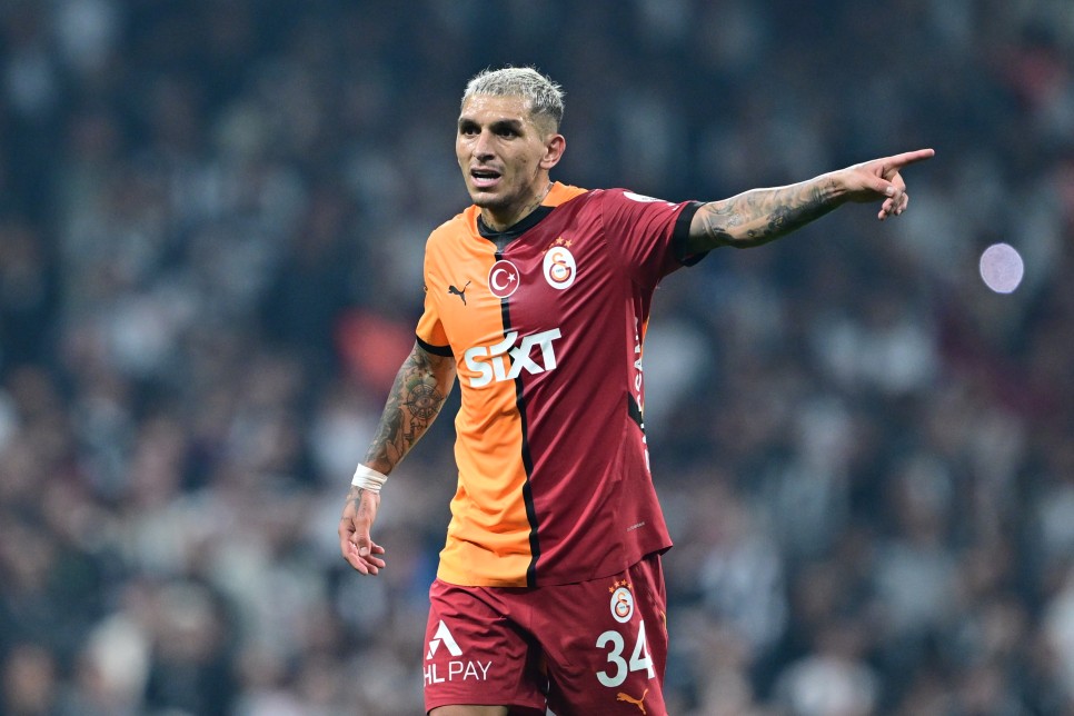 LUCAS TORREIRA GEL��MES�