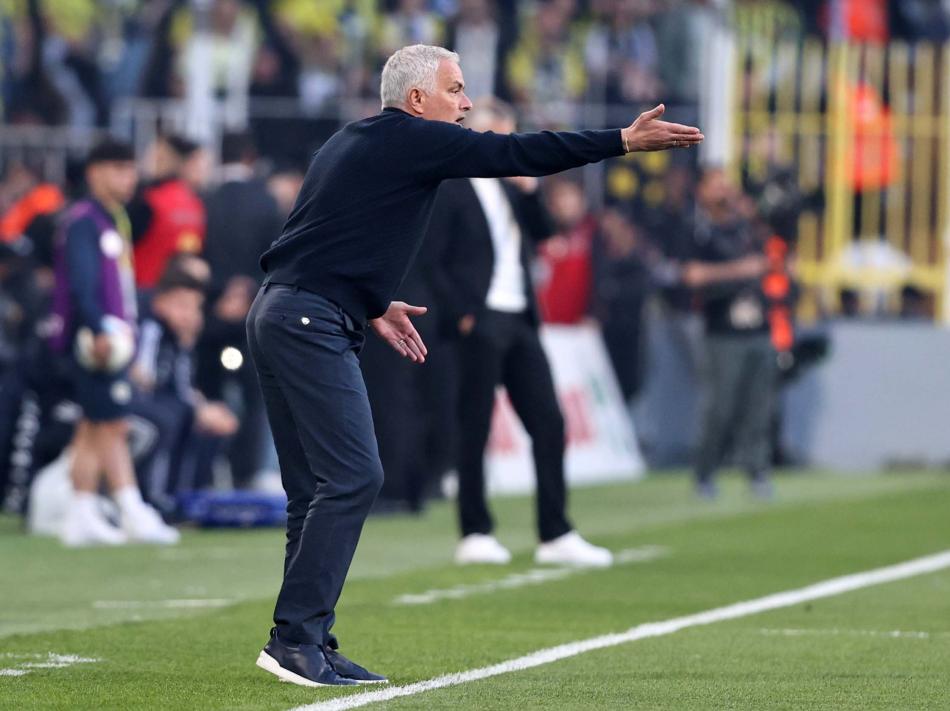 MOURINHO'YA ÇILGIN SUUDİ TEKLİFİ