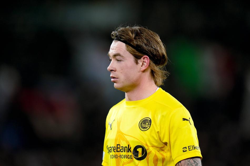 BE��KTA�'A SICAK BAKIYOR