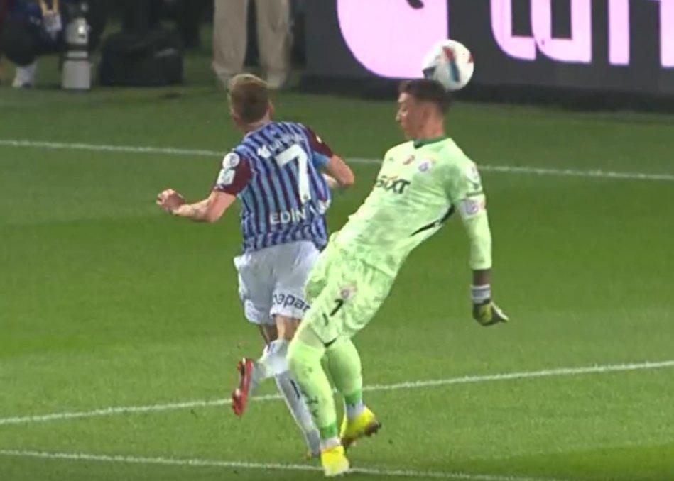 TRABZONSPOR'UN BEKLED��� PENALTI