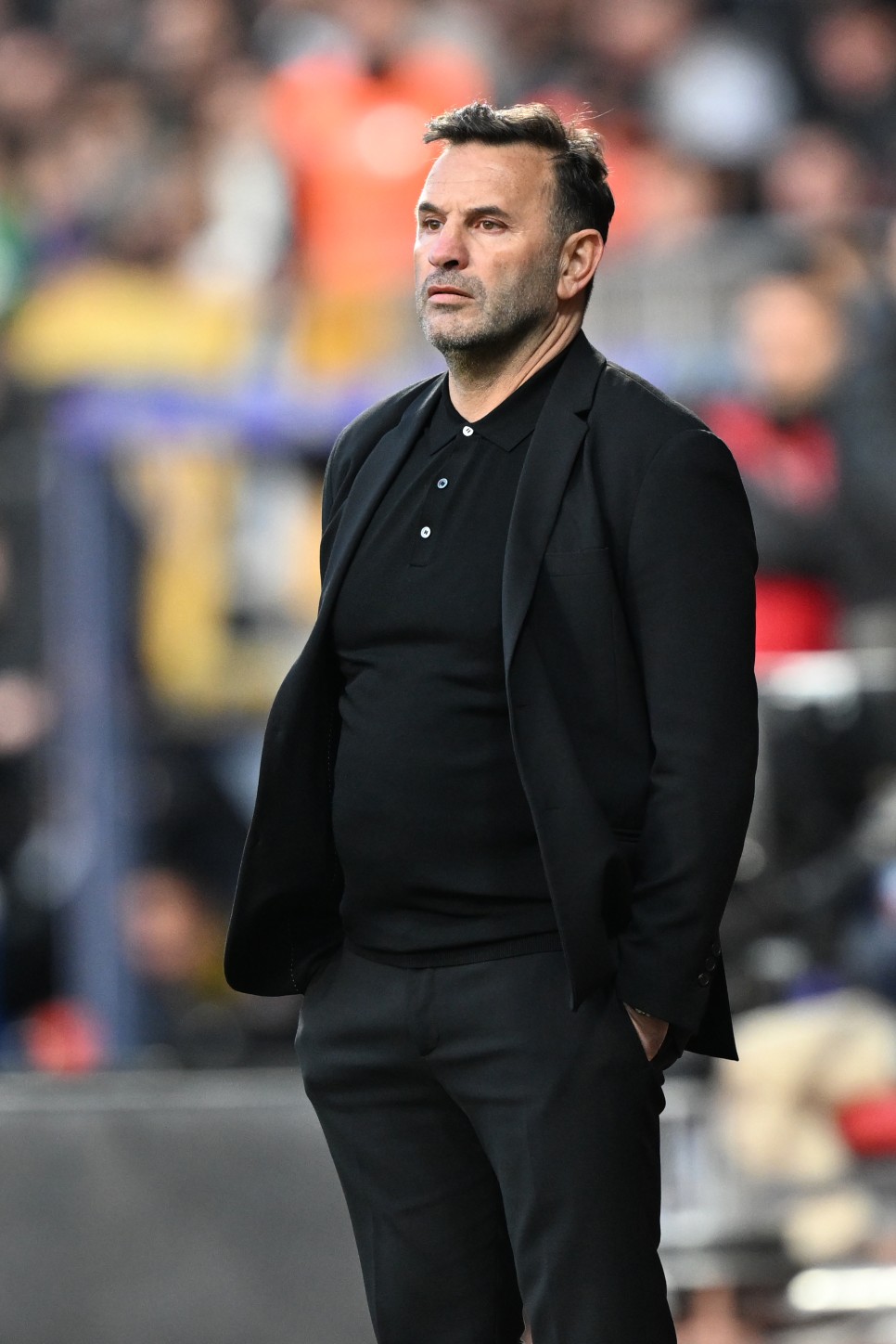 OKAN BURUK'TAN A�IKLAMALAR