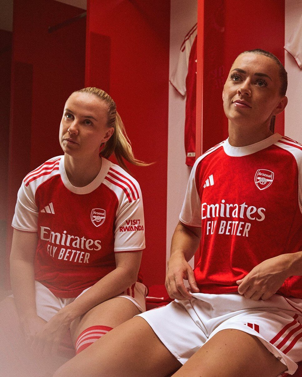 ARSENAL (�� SAHA)