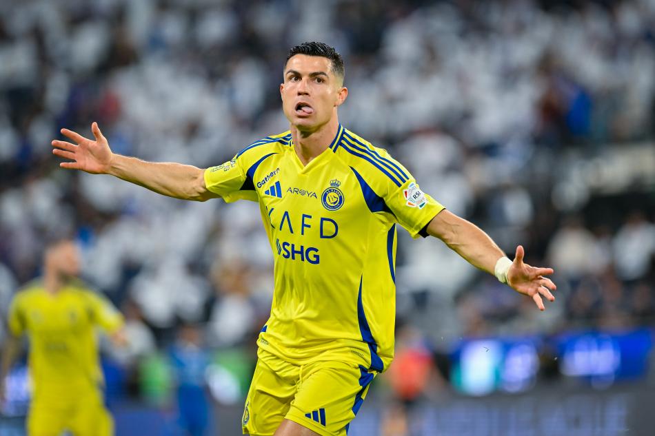 CRISTIANO RONALDO - 275 MLYON DOLAR