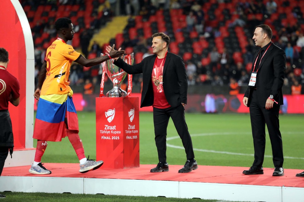 GALATASARAY'DA ASLAN PAYI ONUN