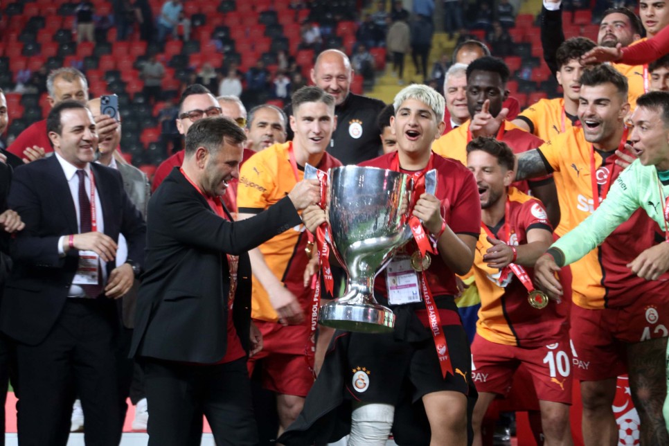 TEKN�K D�REKT�RL�KTE CO�TU