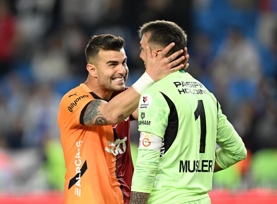MUSLERA BELRSZL