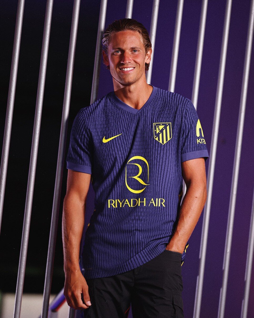 ATLETICO MADRID (DEPLASMAN)