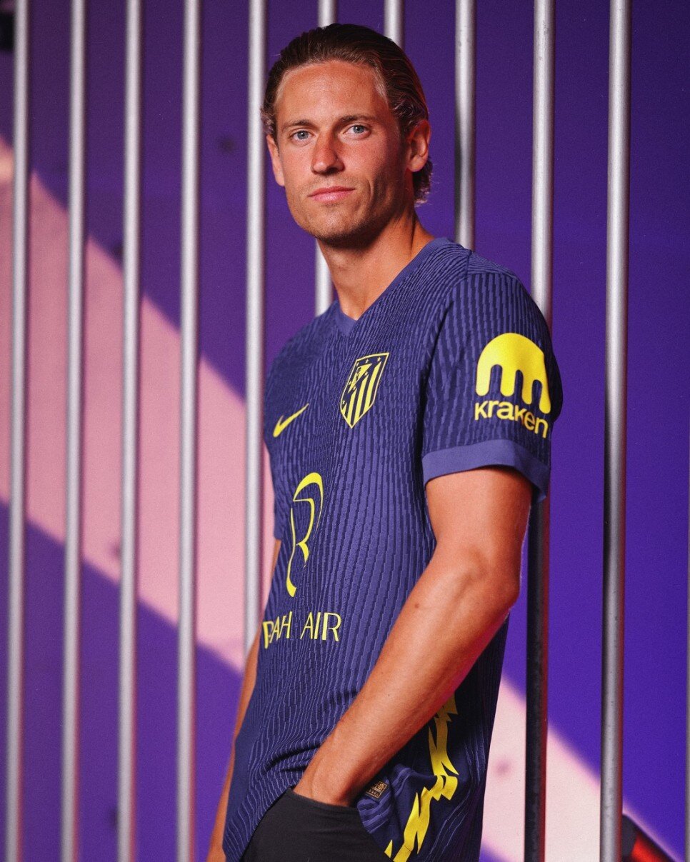 ATLETICO MADRID (DEPLASMAN)
