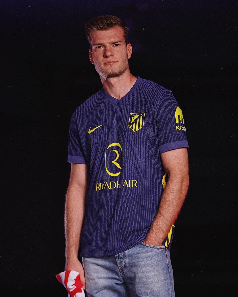 ATLETICO MADRID (DEPLASMAN)