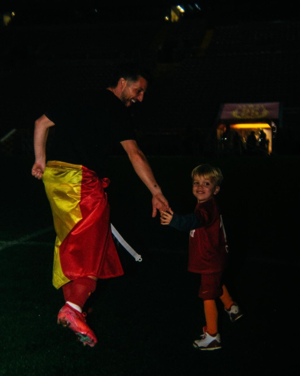 KAT KERKHOFS & DRIES MERTENS