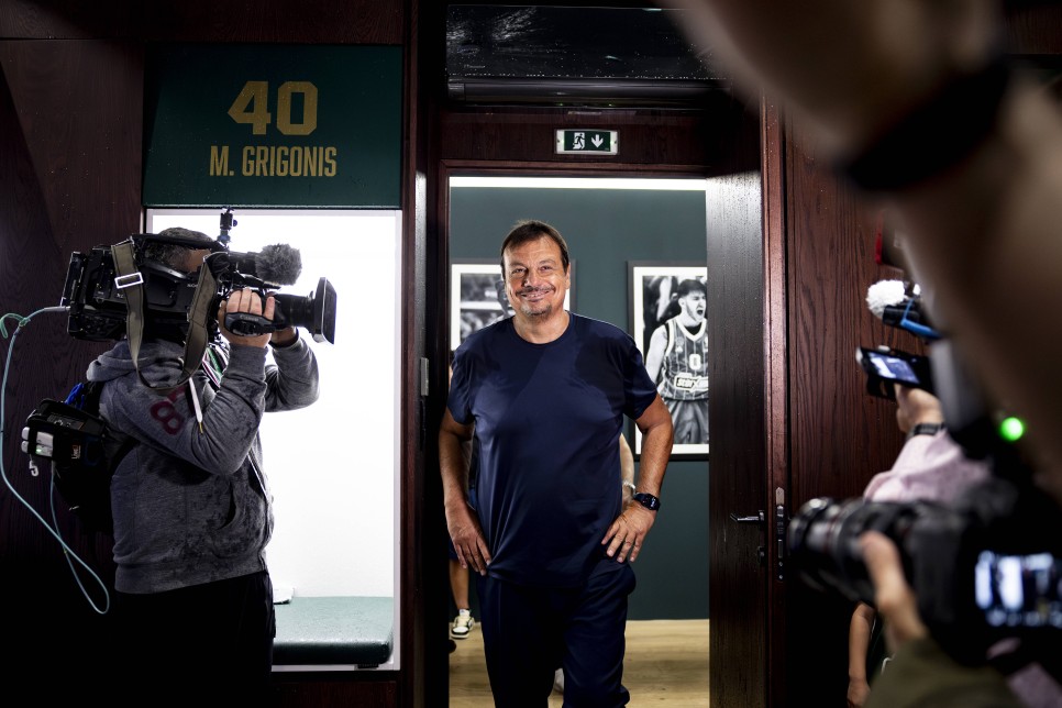 EN TECR�BEL�S�: ATAMAN