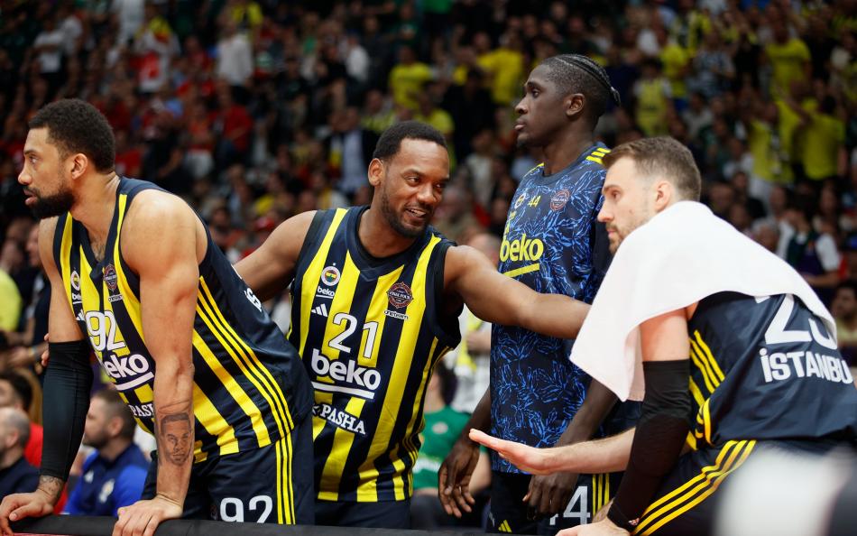 FENERBAHE 4. KEZ FNALDE