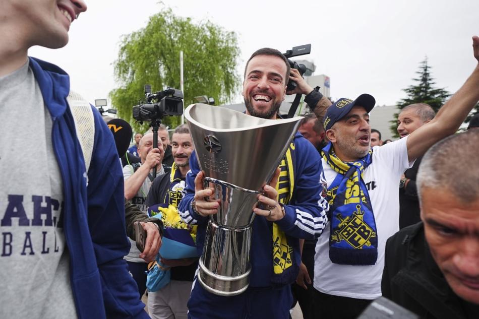 OYUNCULARIN S�ZLER�