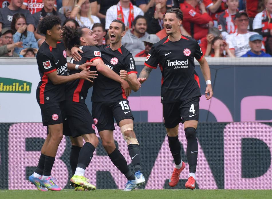 EINTRACHT FRANKFURT