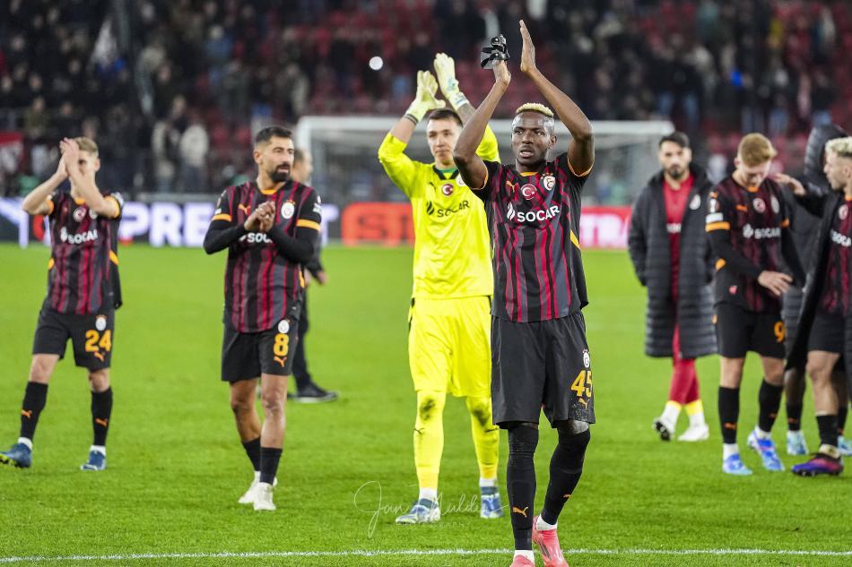 TARAFTARA TE�EKK�R