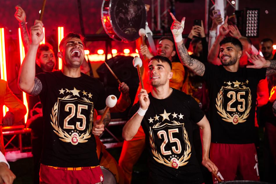 GALATASARAY PERFORMANSI