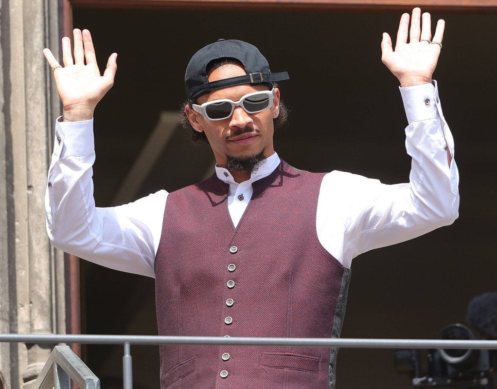 LEROY SANE ���N TRANSFER YARI�I