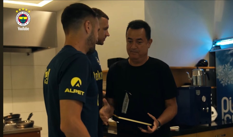 BONUCCI G�B� VEDAYI �STEMED�LER