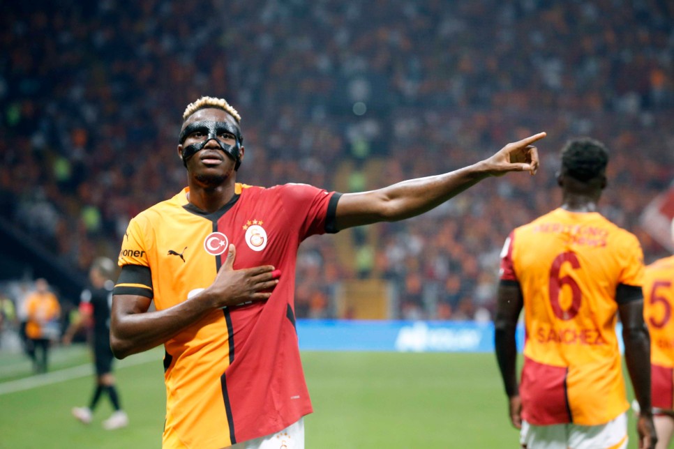 GALATASARAY FIRSAT KOLLUYOR