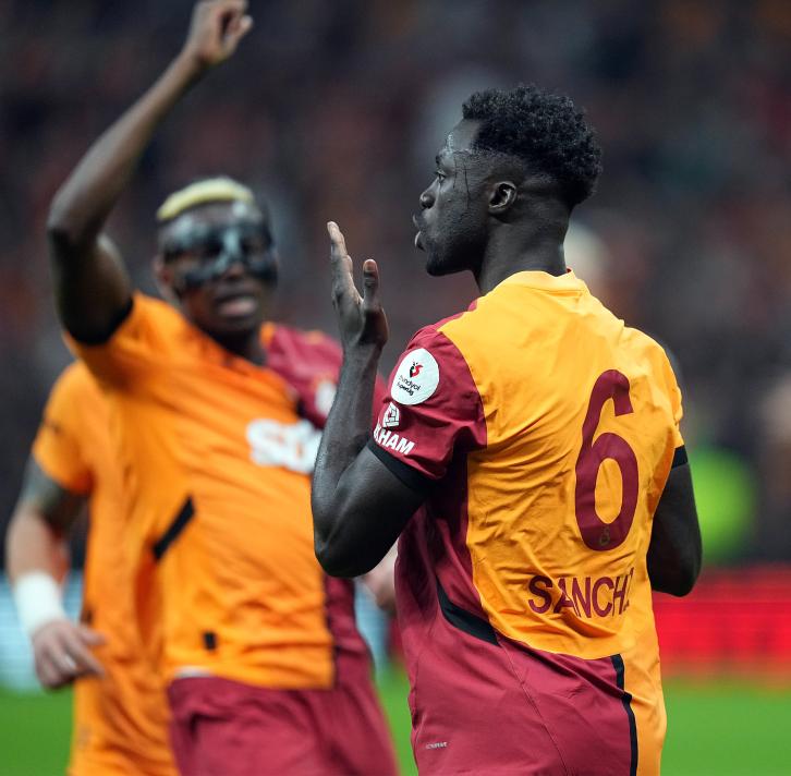GALATASARAY PERFORMANSI