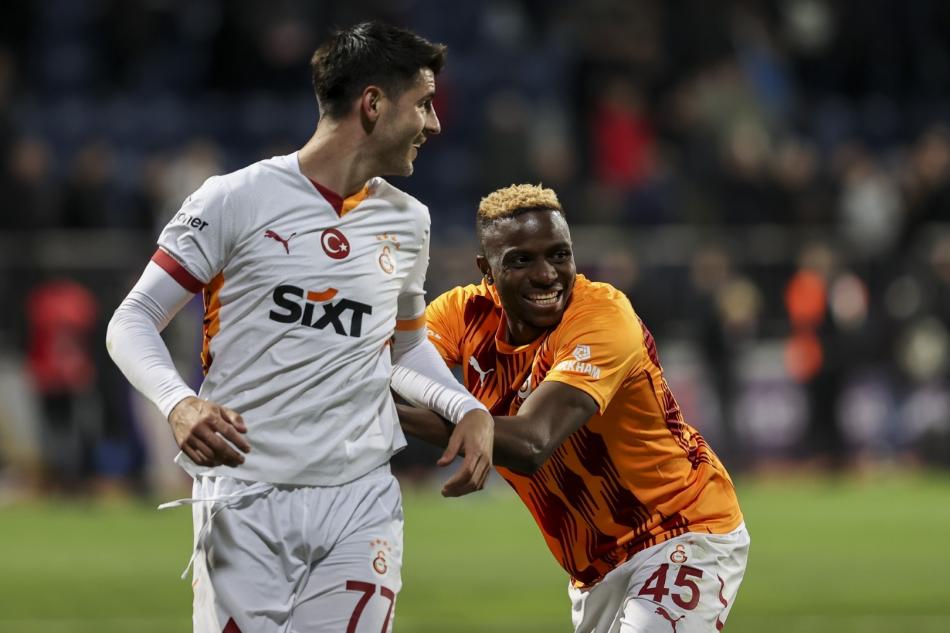 NET BİR ROL İSTİYOR
Morata’nın, yedek kalacağı bir senaryoya sıcak bakmadığı, bu yüzden de Galatasaray teknik heyetinden net bir rol talep ettiği öğrenildi.