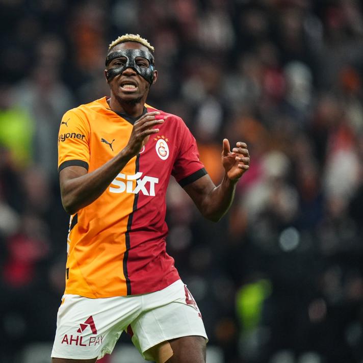 SENEL�K 40+5 M�LYON EURO