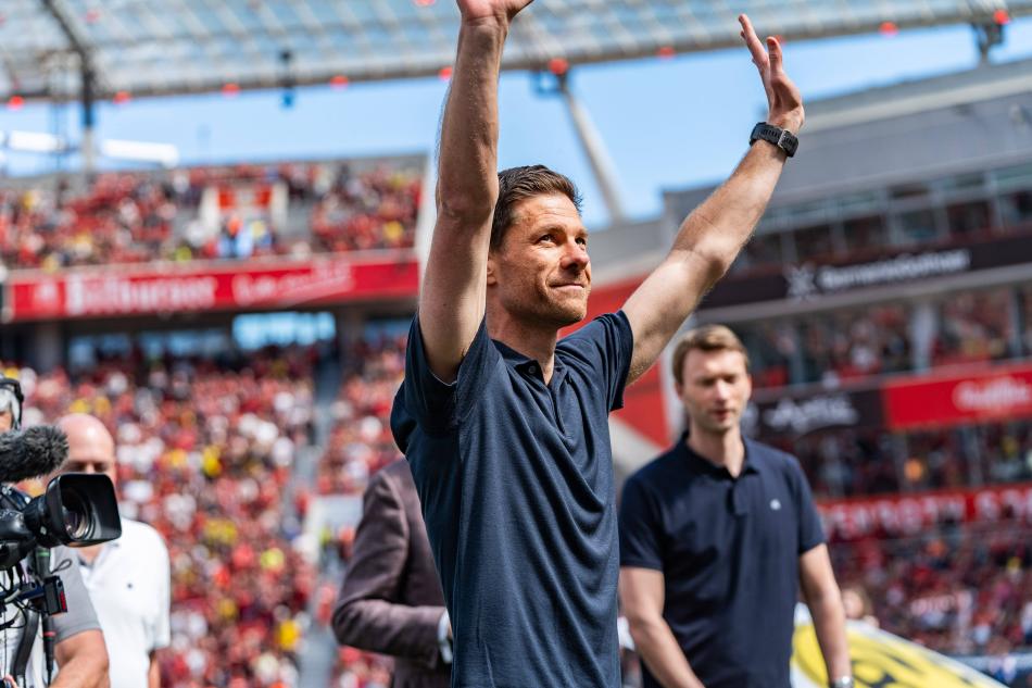 DEVN ZEK, LEVERKUSEN N NEML FGR
