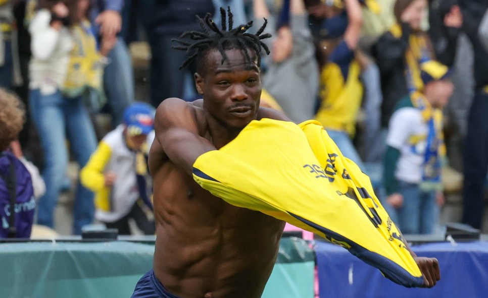 BE��KTA� ���N YEN� �DD�A