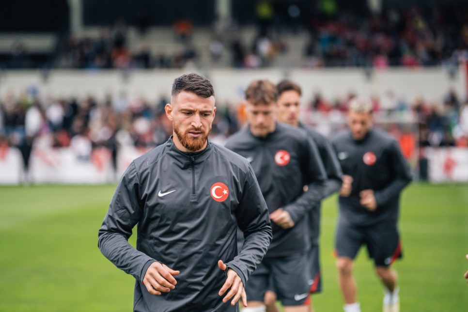 DORTMUND'UN BEKLENT�S� BELL� OLDU!