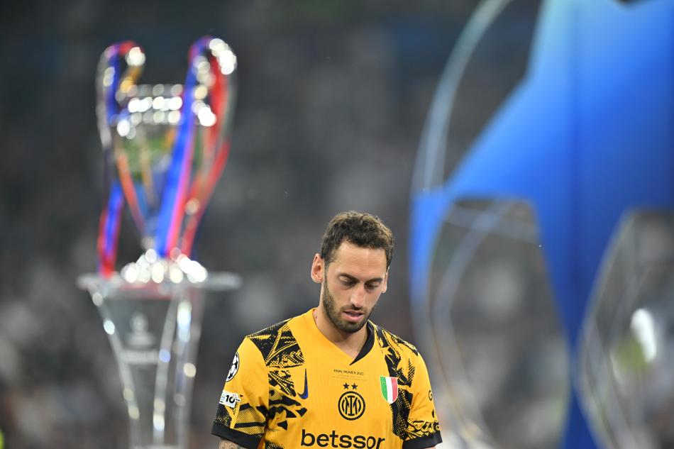 FEDAKARLIKTAN KA�MAYACAK