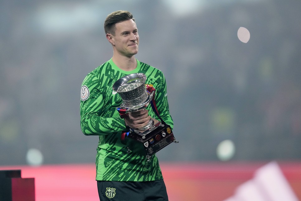 �LK SIRADA TER STEGEN VAR