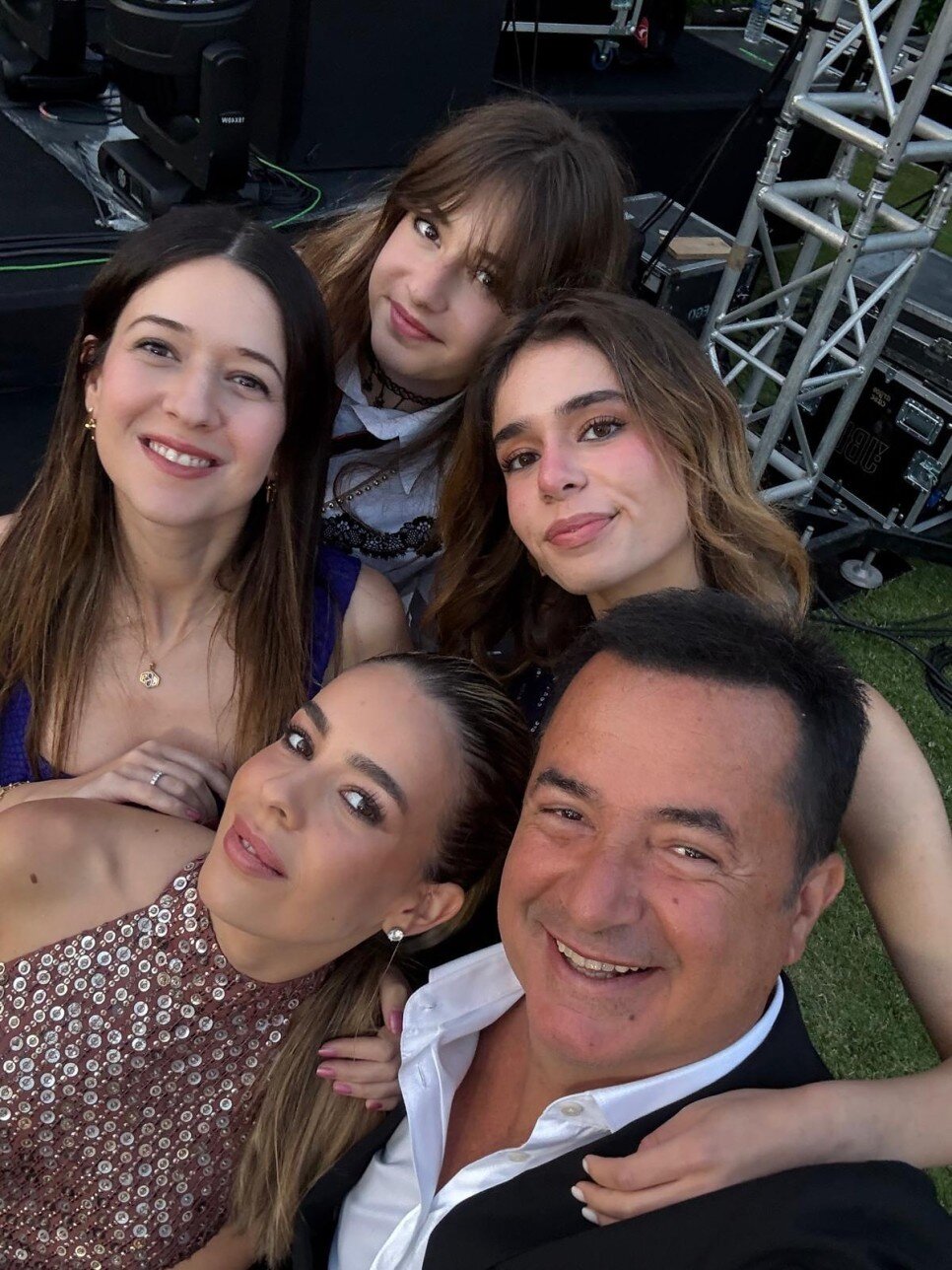 ACUN ILICALI