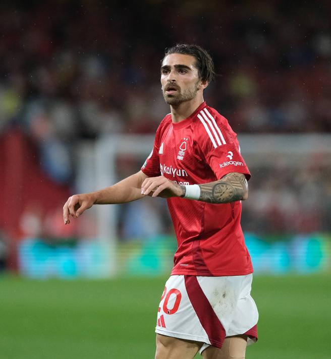 NOTTINGHAM �LE TEMAS