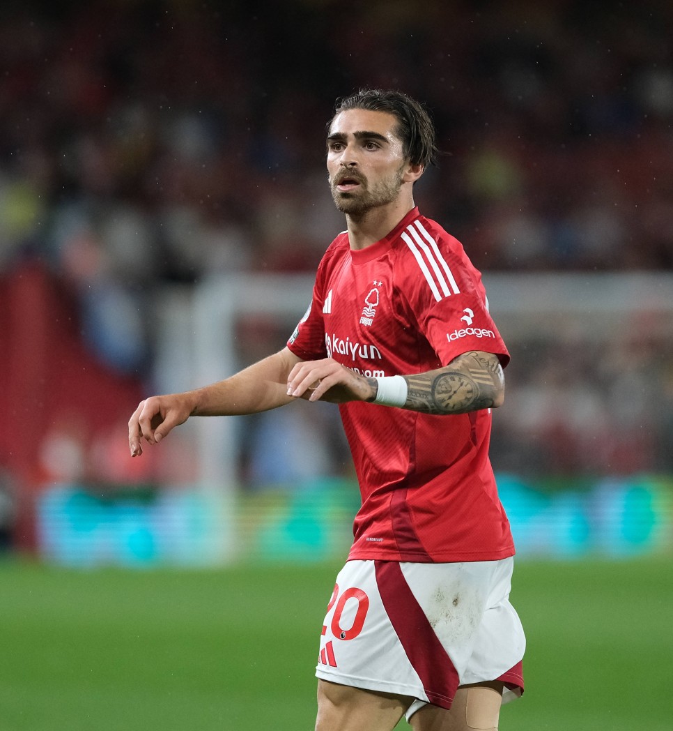 NOTTINGHAM �LE TEMAS