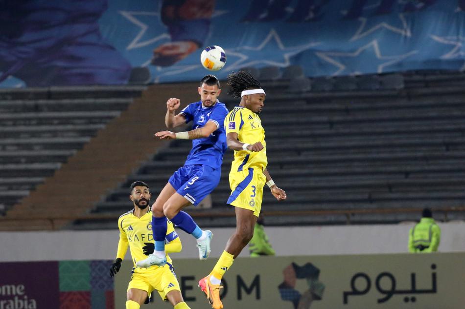 YOLLARINI AYIRMAK �ST�YOR