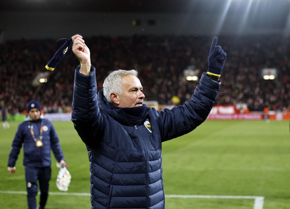 MOURINHO'DAN EN �OK NE ��REND�N?