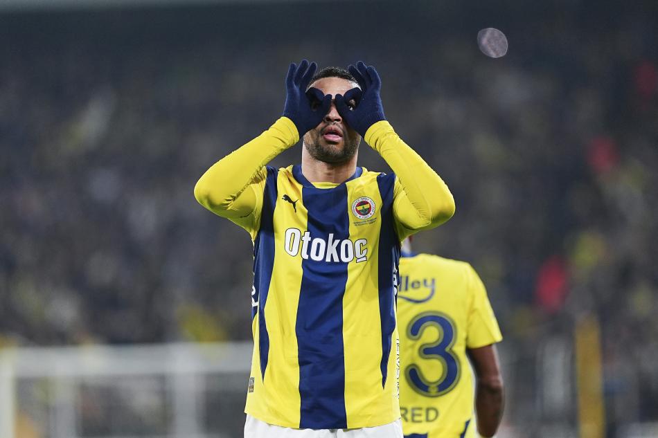 FENERBAH�E PERFORMANSI