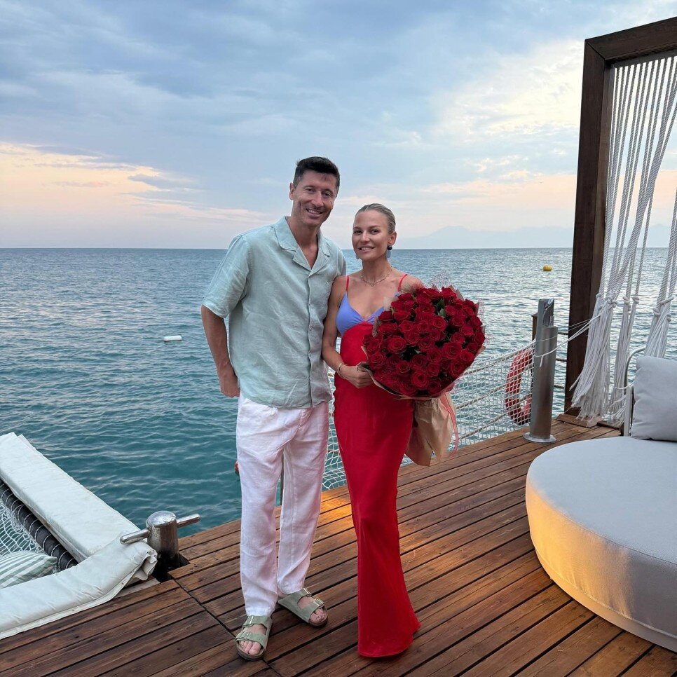 ROBERT LEWANDOWSKI