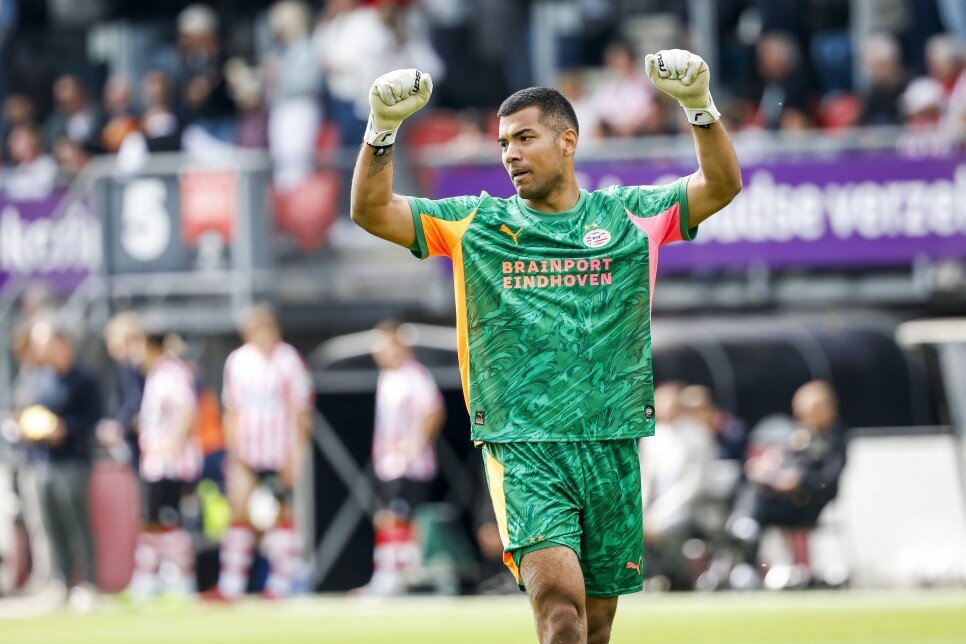 WALTER BENITEZ