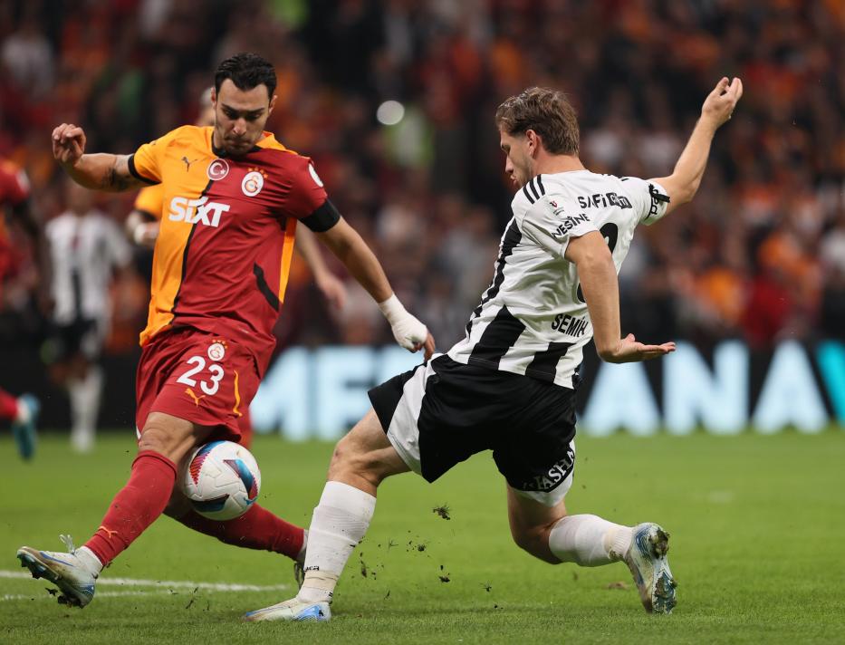 GALATASARAY - BE��KTA�