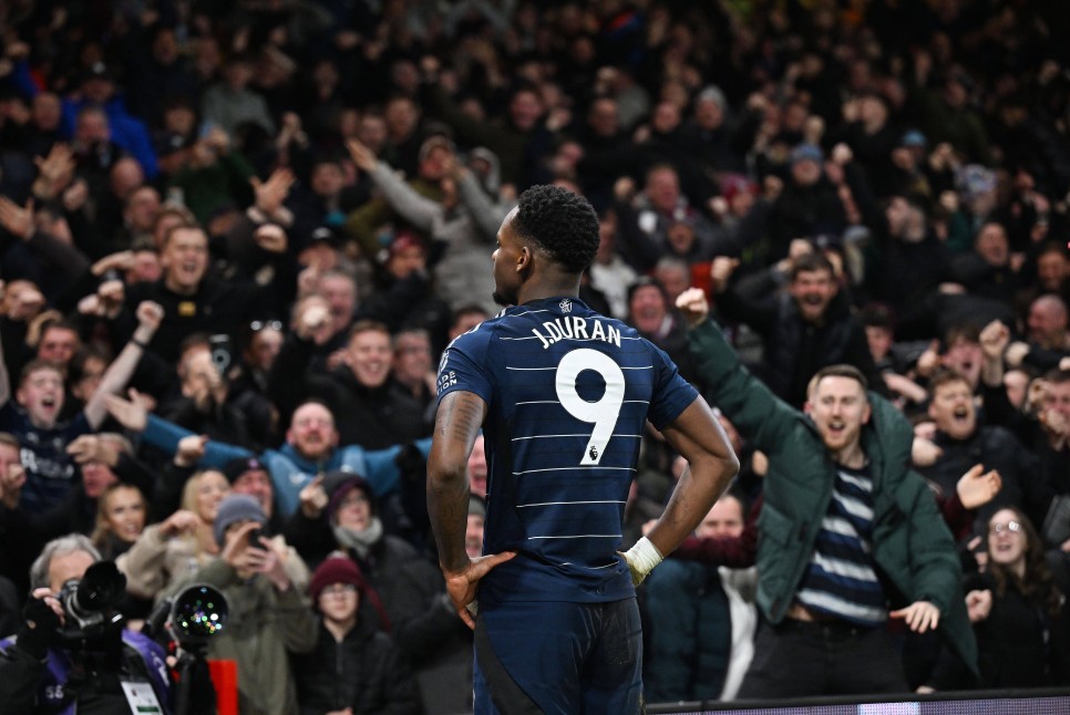 KAR�INIZDA JHON DURAN